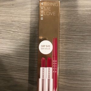 BECCA BRING ME LOVE LIP SET